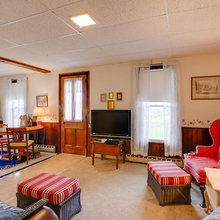 Lawrenceville Apartment With Deck Near Gaming Lands! Exterior foto